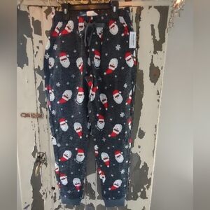 SANTA LOUNGEWEAR/PJS NWT, no pricing UNISEX